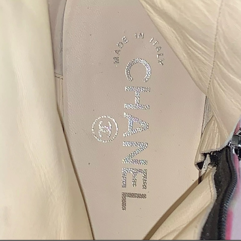 CHANEL size 38.5 abstract floral watercolor RIDING BOOTS spring 2015 collection - Picture 4 of 12